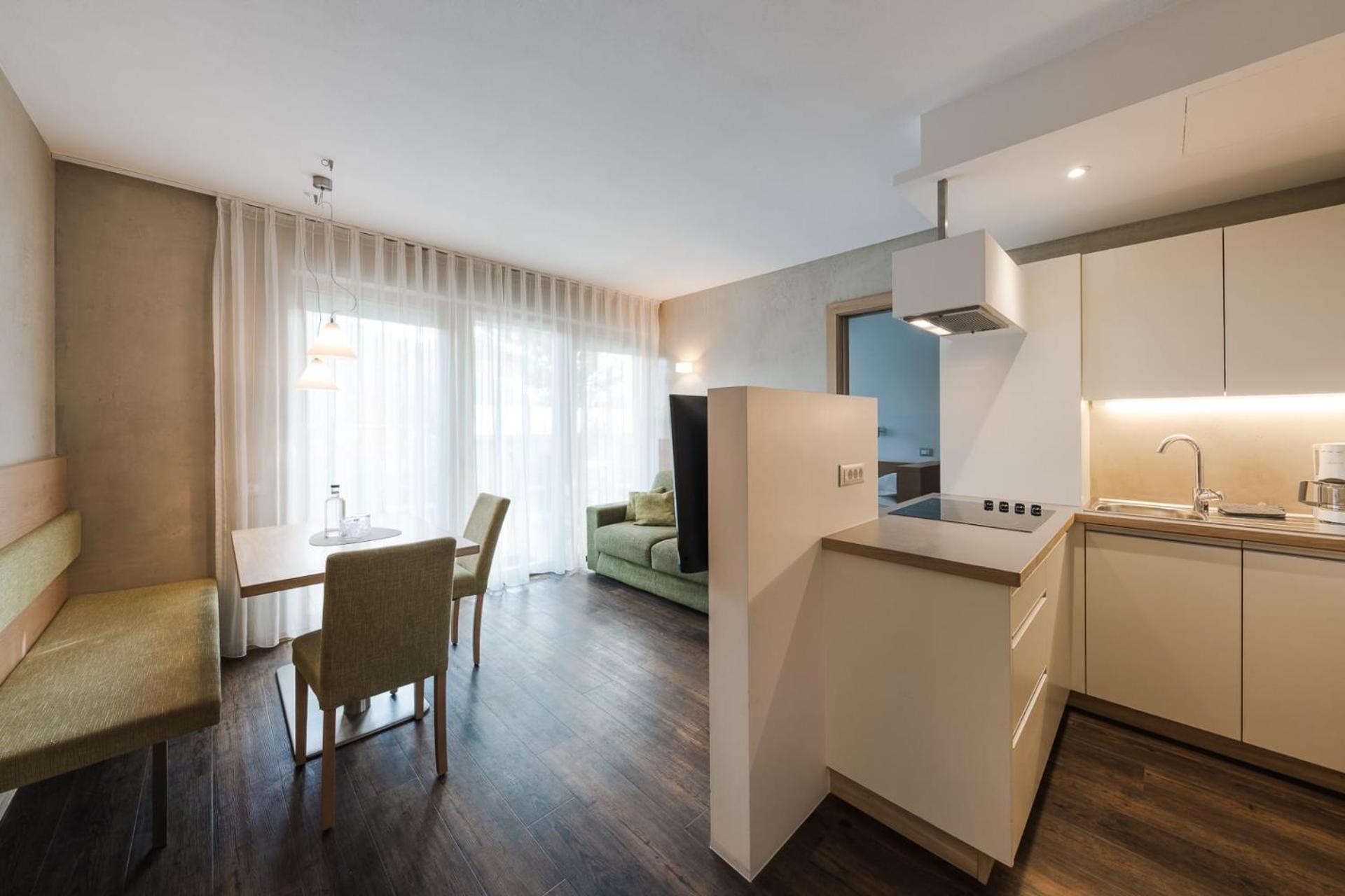 Two-Bedroom Suite,1613722746:JPEG